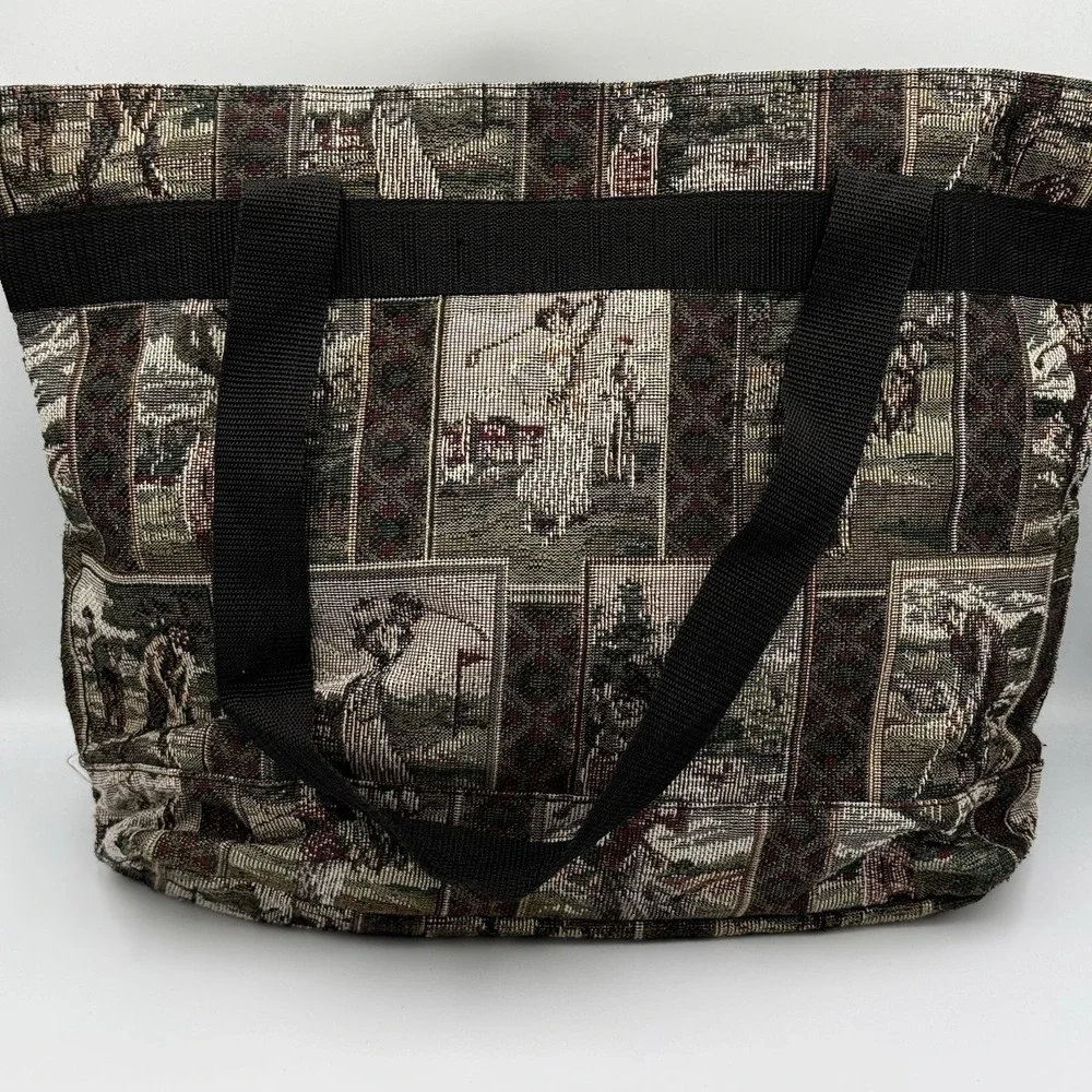 American‎ Uni Golf Scene Tapestry Tote Bag Front Zip Pocket Carryall